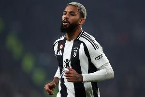 基恩谈道格拉斯-路易斯：他看上去从不受伤，但速度不够快