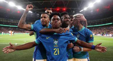 篮球-多里瓦尔首战 恩德里克首球 温布利最年轻进球者！