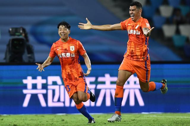 【中超】贾德松制胜球郑铮染红 泰山1比0浙江开门红